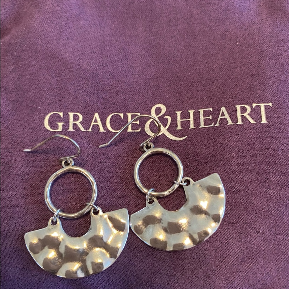 Beautiful Grace & Heart Fiesta Earrings